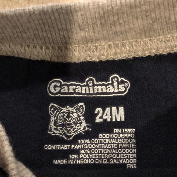 Garanimsls 2 Piece Jogging Suit - Picture 3 of 5